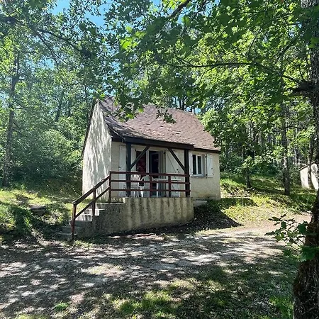 La Colline Aux Chalets, Jaccuzi, Sauna Casa de Férias