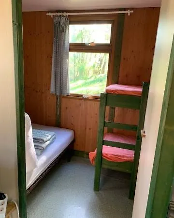 La Colline Aux Chalets, Jaccuzi, Sauna Casa de Férias Saint-Chamarand