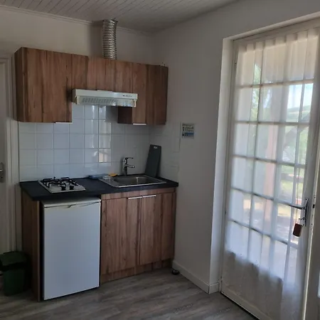 Casa de Férias La Colline Aux Chalets, Jaccuzi, Sauna