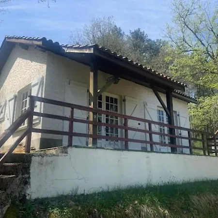 Casa de Férias La Colline Aux Chalets, Jaccuzi, Sauna *