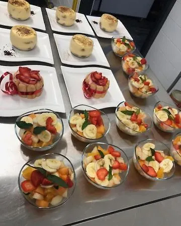 La Colline Aux Chalets, Jaccuzi, Sauna *