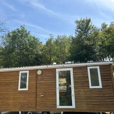 La Colline Aux Chalets, Jaccuzi, Sauna *